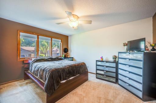 1735 Orchid Drive N, Mankato, MN 56003