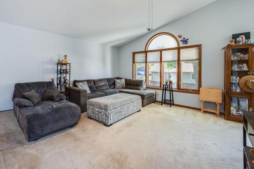1735 Orchid Drive N, Mankato, MN 56003