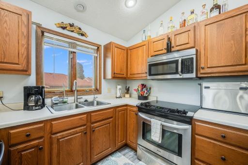 1735 Orchid Drive N, Mankato, MN 56003