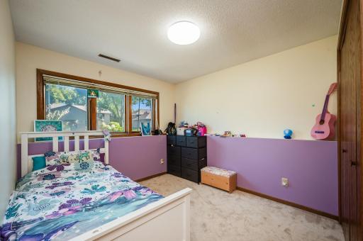 1735 Orchid Drive N, Mankato, MN 56003