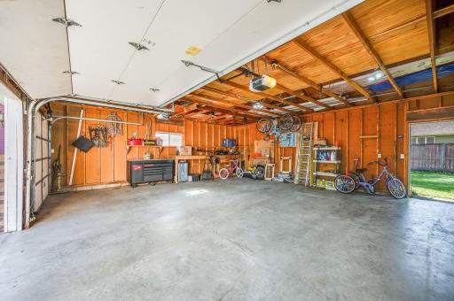 1735 Orchid Drive N, Mankato, MN 56003