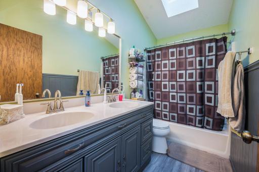 1735 Orchid Drive N, Mankato, MN 56003