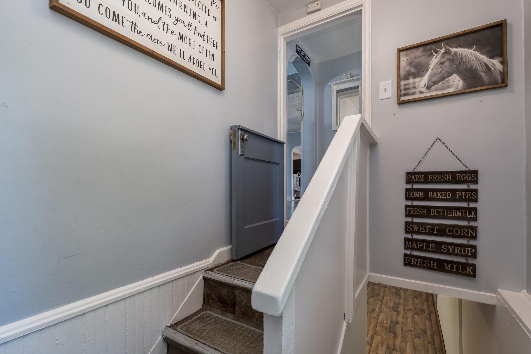 27-web-or-mls-223-joy-ave-sw.jpg