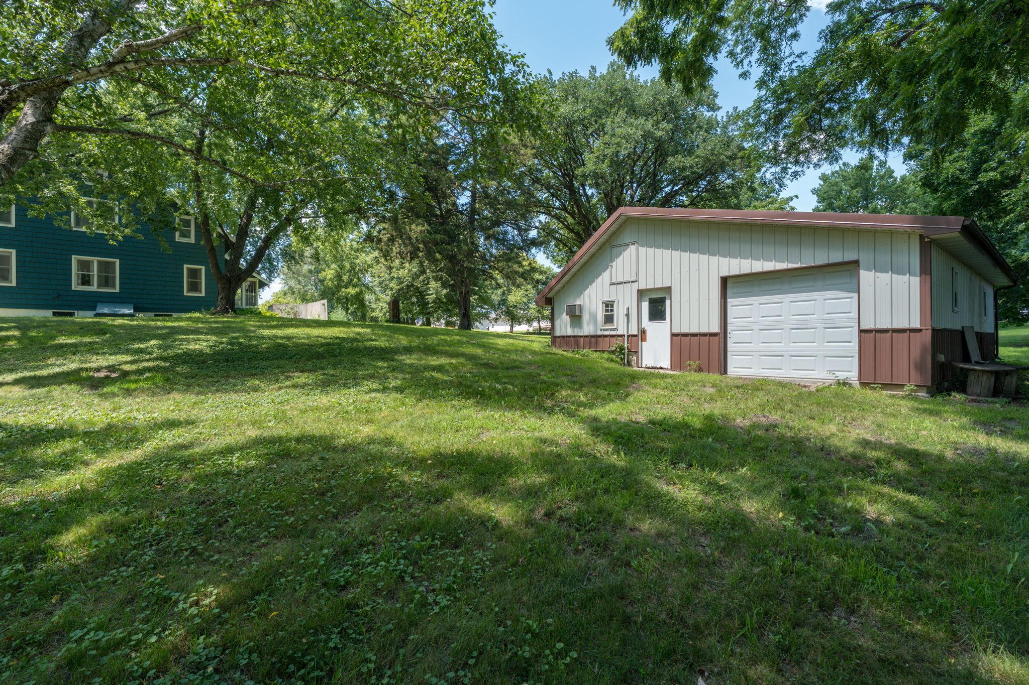 37-web-or-mls-223-joy-ave-sw.jpg