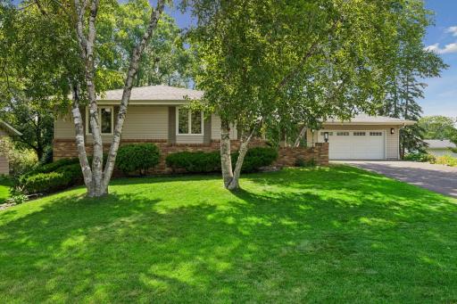 7204 Glouchester Drive, Edina, MN 55435