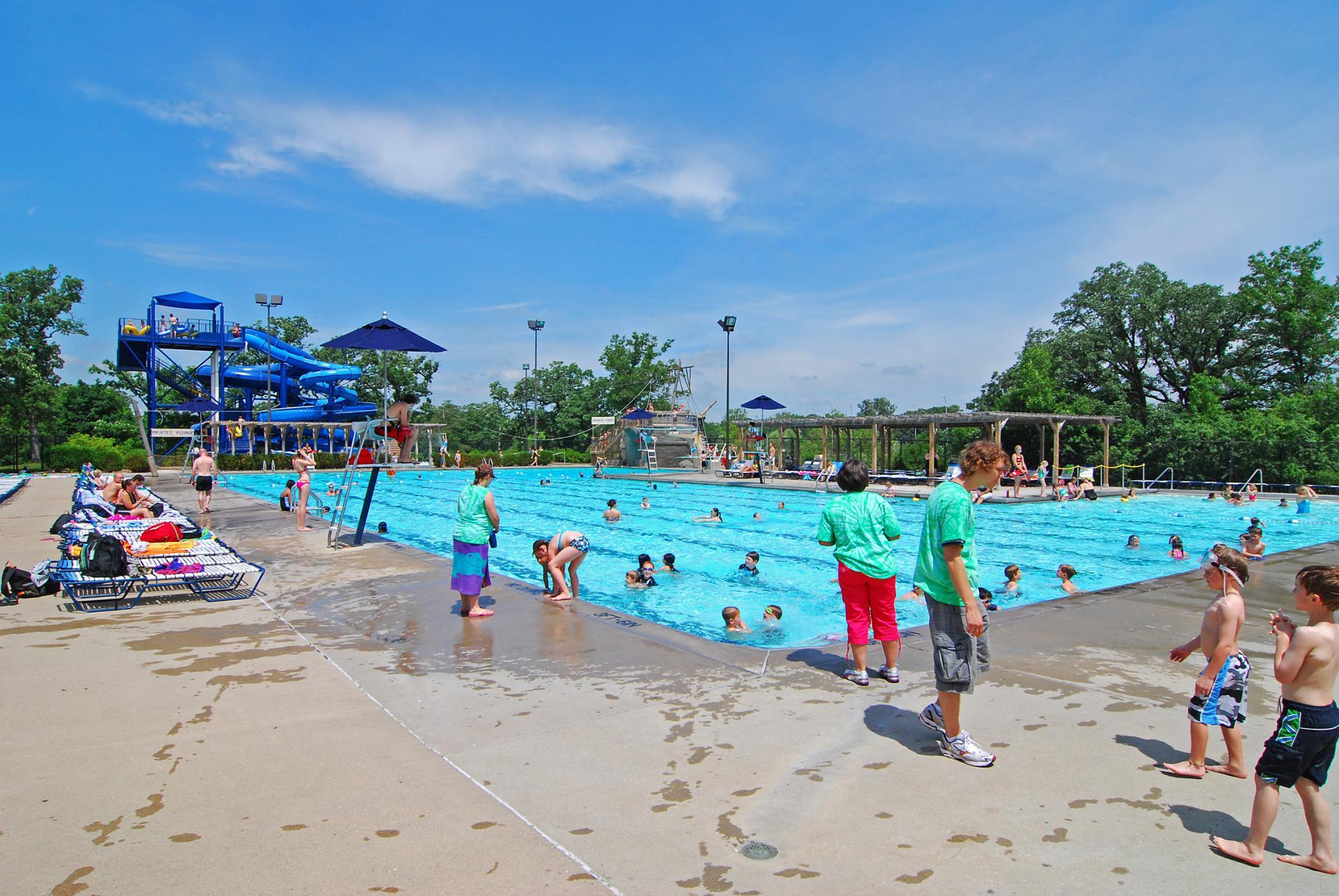 Edina Pool.jpg