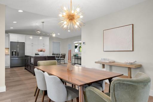 7204 Glouchester Drive, Edina, MN 55435