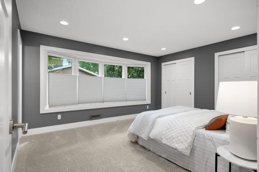 7204 Glouchester Drive, Edina, MN 55435