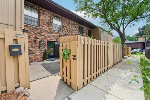 2411 Unity Avenue N, Minneapolis, MN 55422