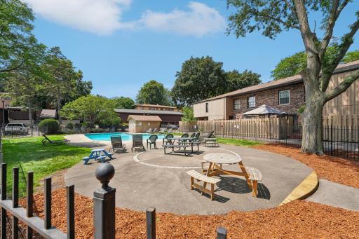2411 Unity Avenue N, Minneapolis, MN 55422