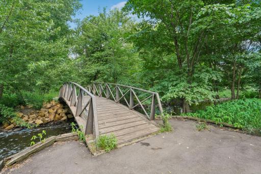 2411 Unity Avenue N, Minneapolis, MN 55422