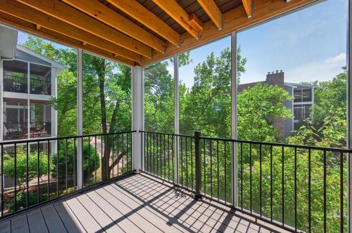 3020 Saint Albans Mill Road, 205, Hopkins, MN 55305