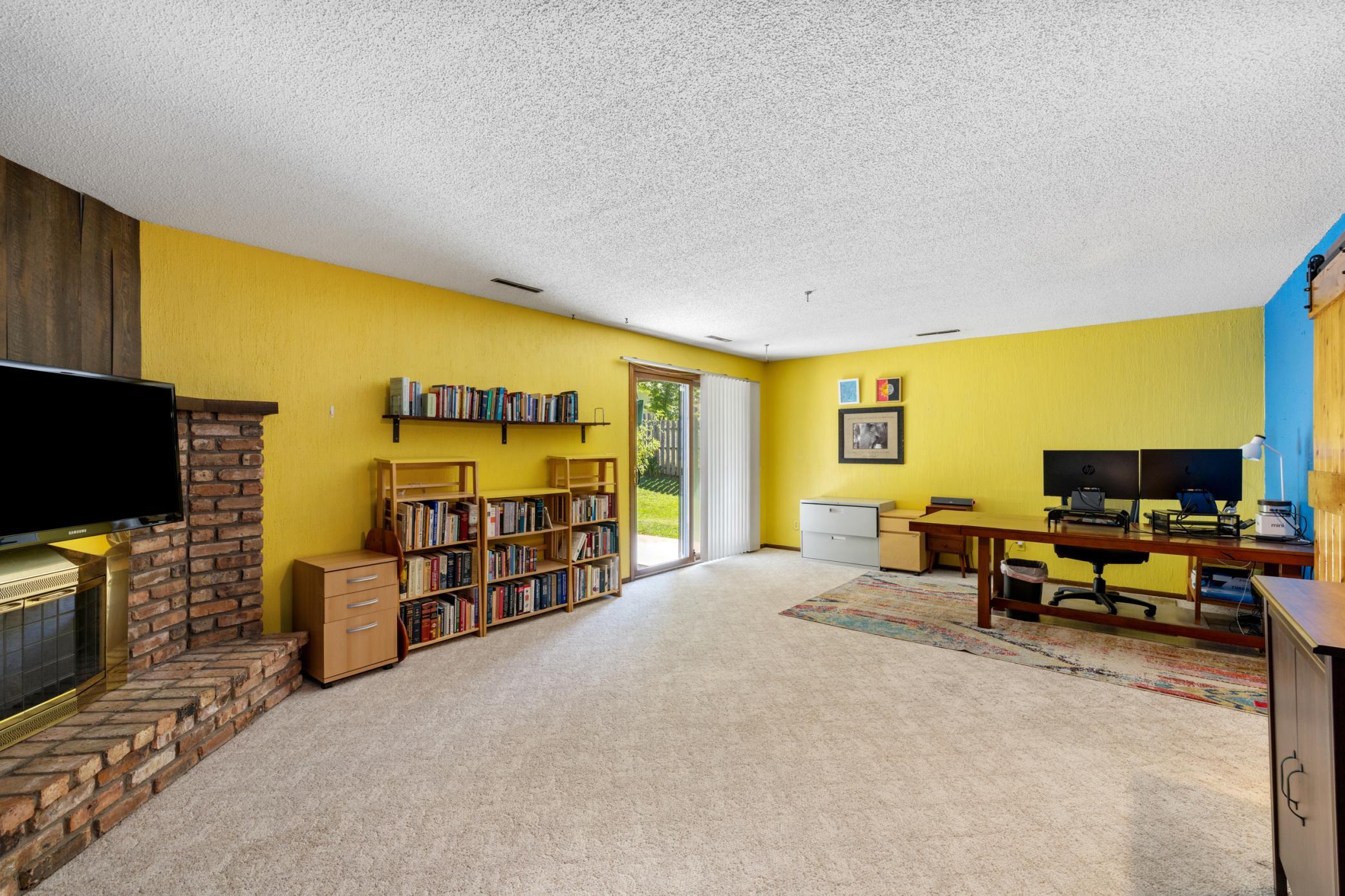 Wak-out lower level family room