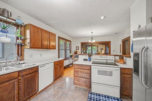 Plenty of workspace and storage in this kitchen.