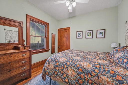 4641 Oakland Avenue, Minneapolis, MN 55407