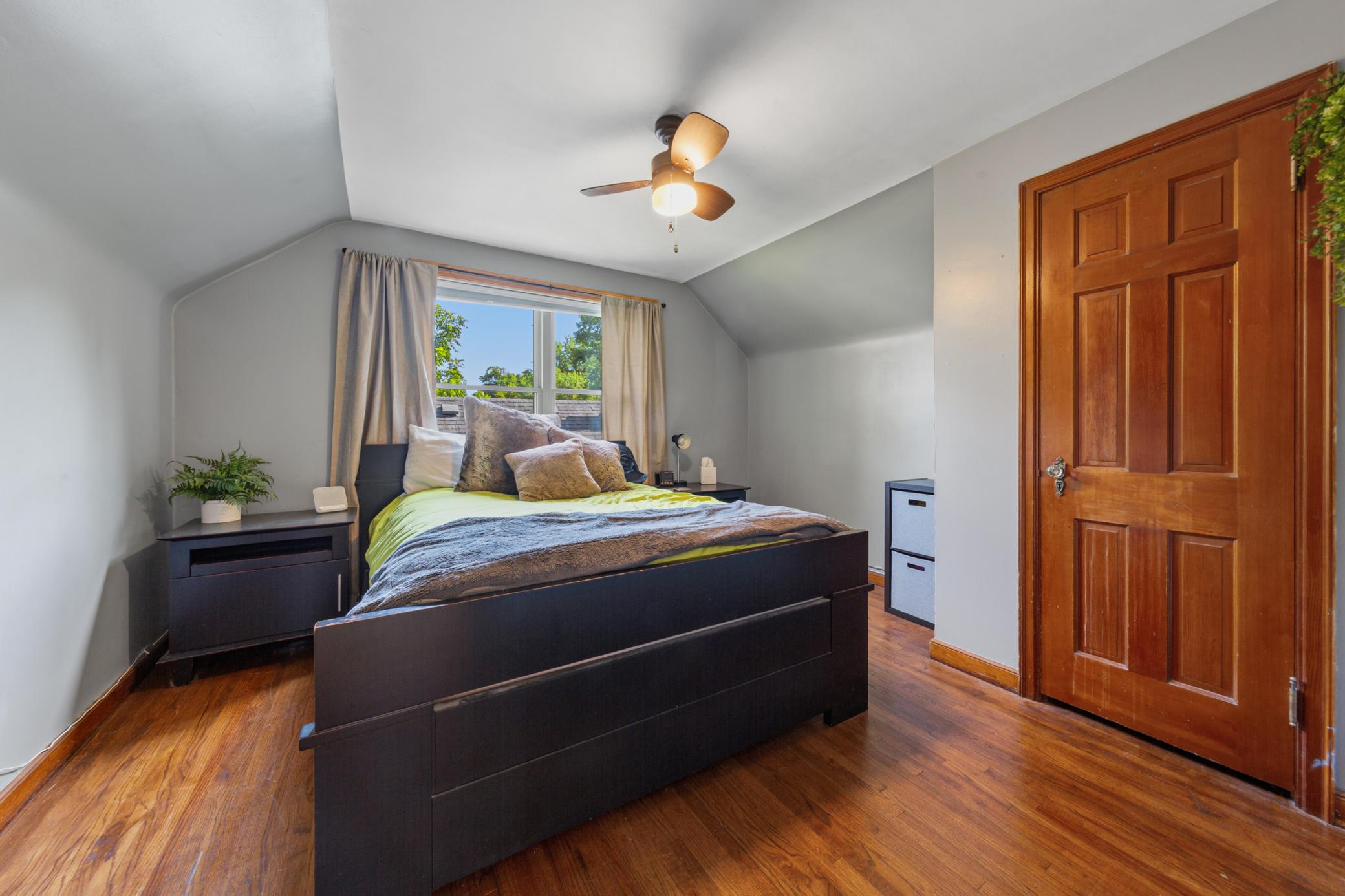 Bedroom 4.jpg
