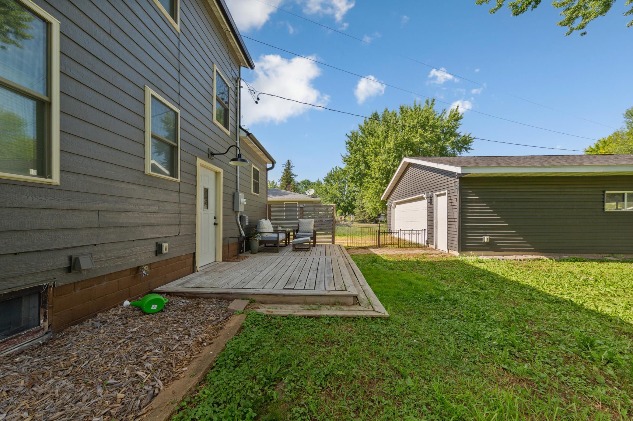 Deck 1 (1).jpg