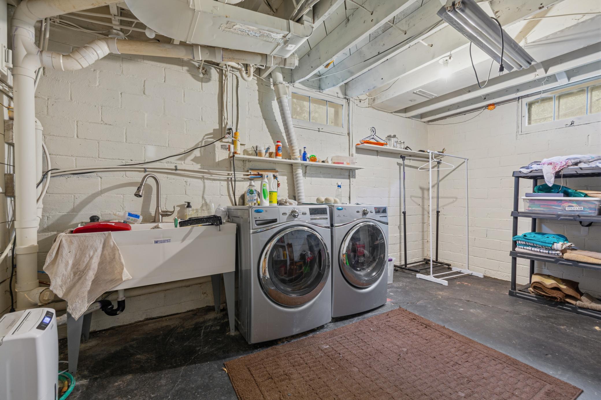 Laundry 2.jpg