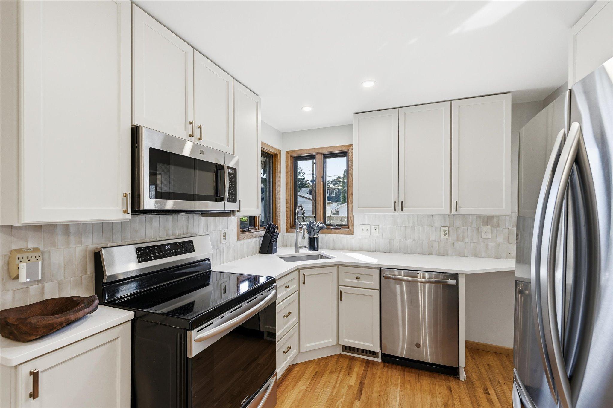 12-2920 Princeton Ave S [2992123]- 012.jpg