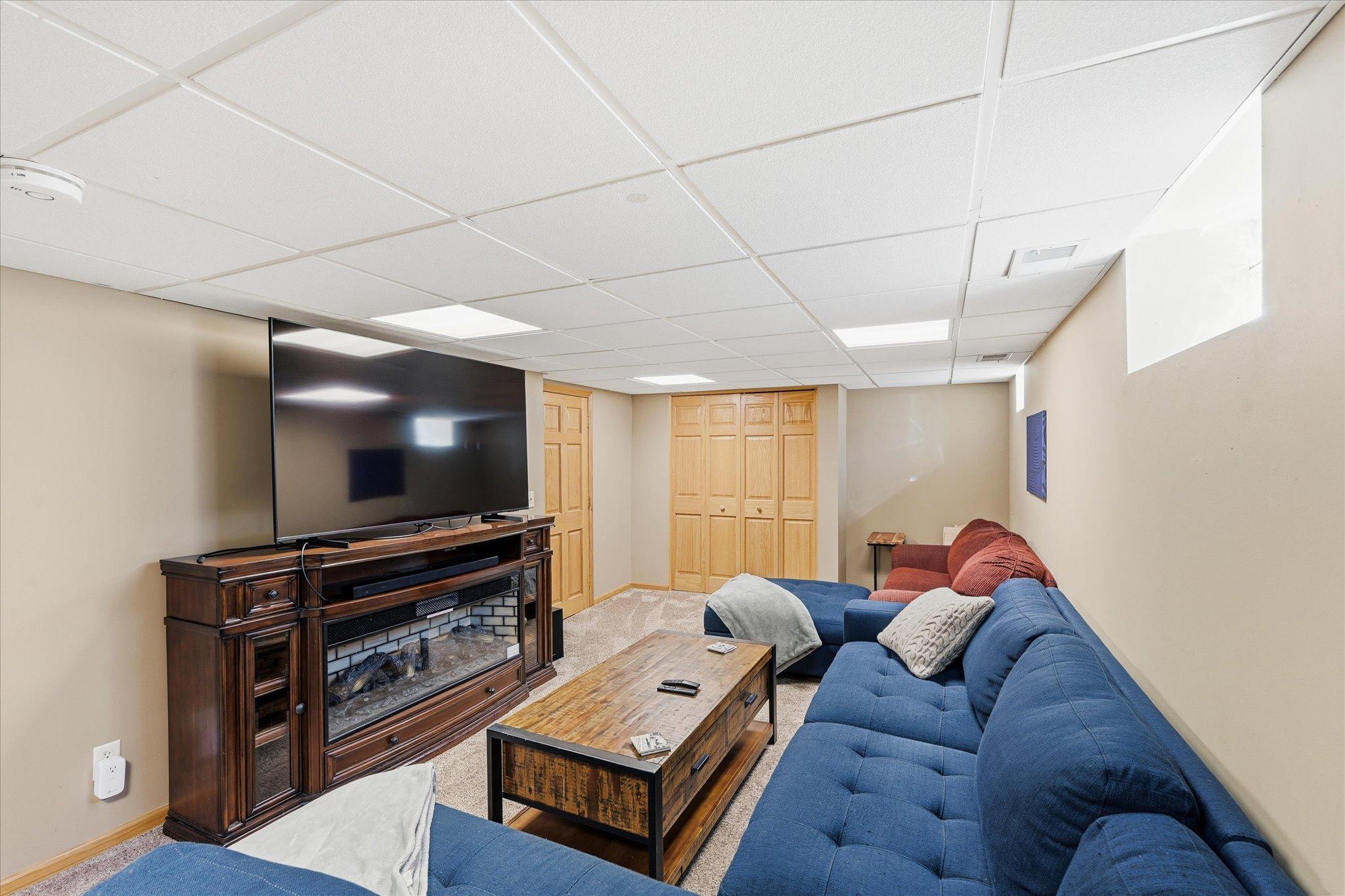 29-2920 Princeton Ave S [2992123]- 029.jpg