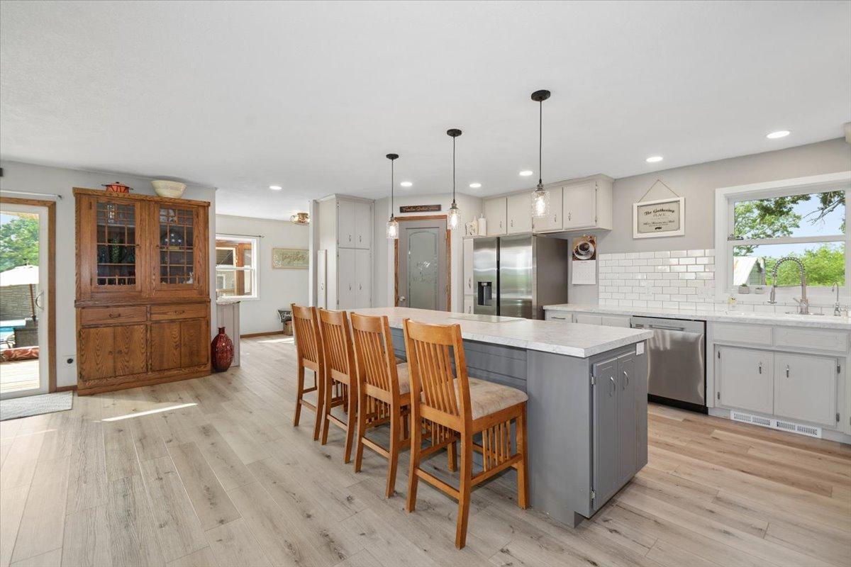 Large modern kitchen with walk-in pantry