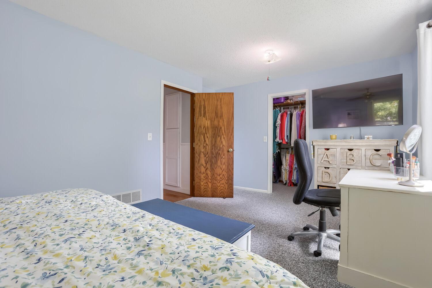 12255 Magnolia St - Web Quality - 019 - 16 Primary Bedroom.jpg