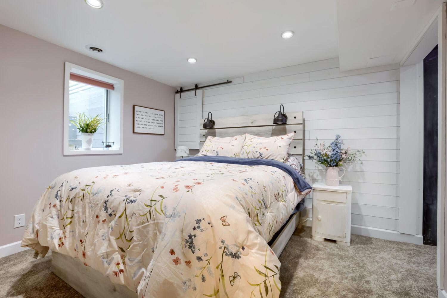 12255 Magnolia St - Web Quality - 021 - 18 Bedroom.jpg