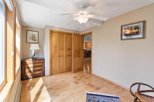 1342 Stagecoach Trail S, Afton, MN 55001