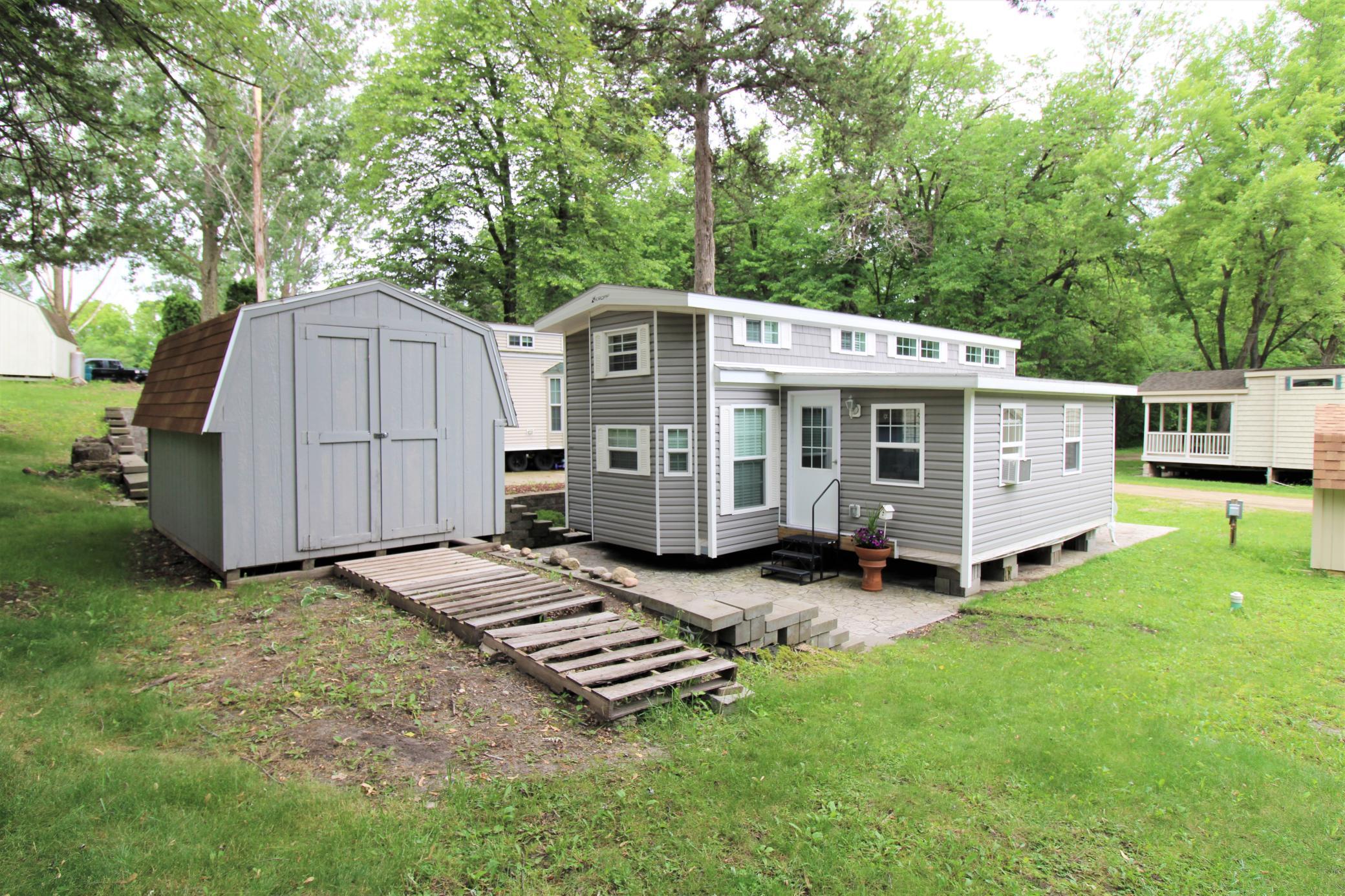 Back area with storage shed