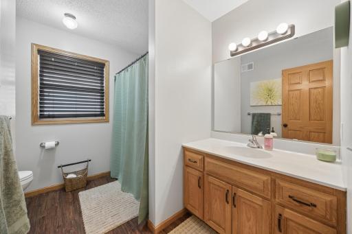 Upper Bath.jpg