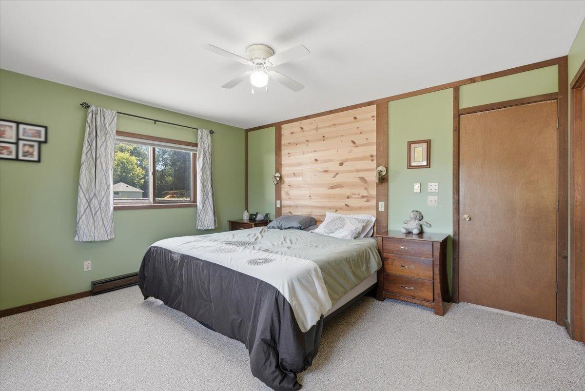 12-Primary Bedroom.jpg