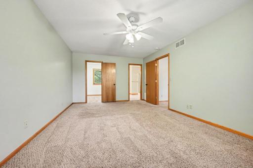 3850 Jamestown Curve, Saint Paul, MN 55129