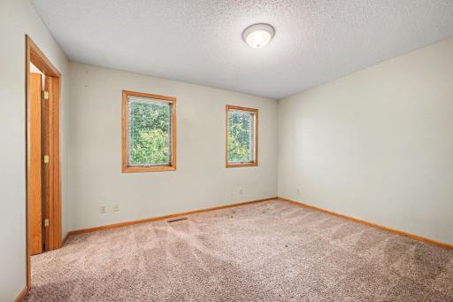 3850 Jamestown Curve, Saint Paul, MN 55129