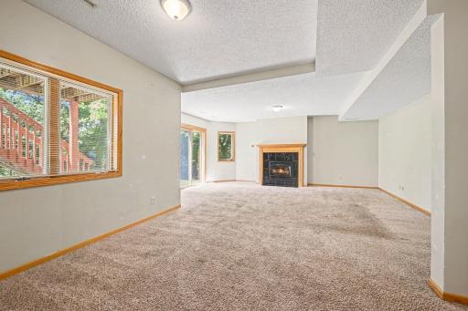 3850 Jamestown Curve, Saint Paul, MN 55129