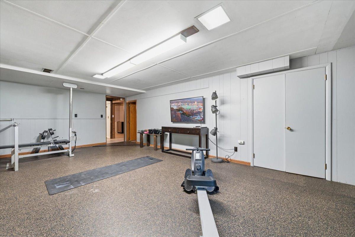 LL Family Room