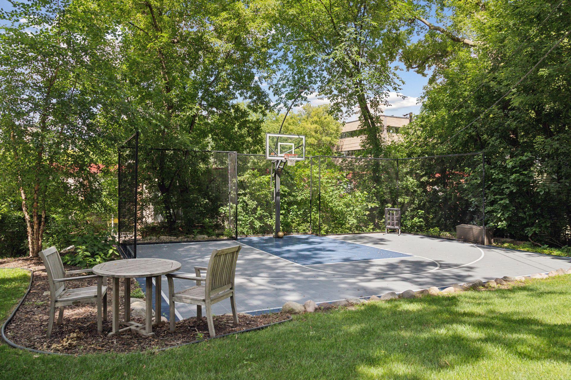 Sport court