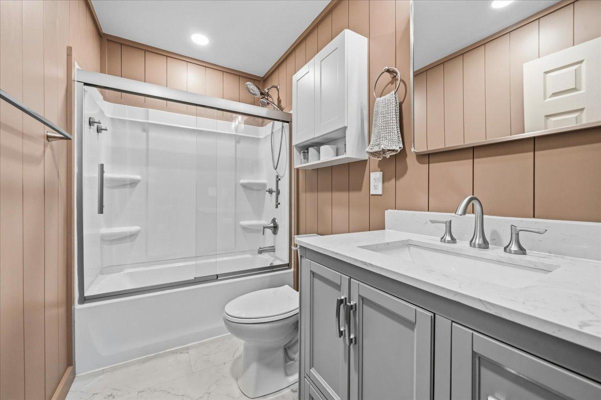 Remodeled/Updated Full Main Level Bath