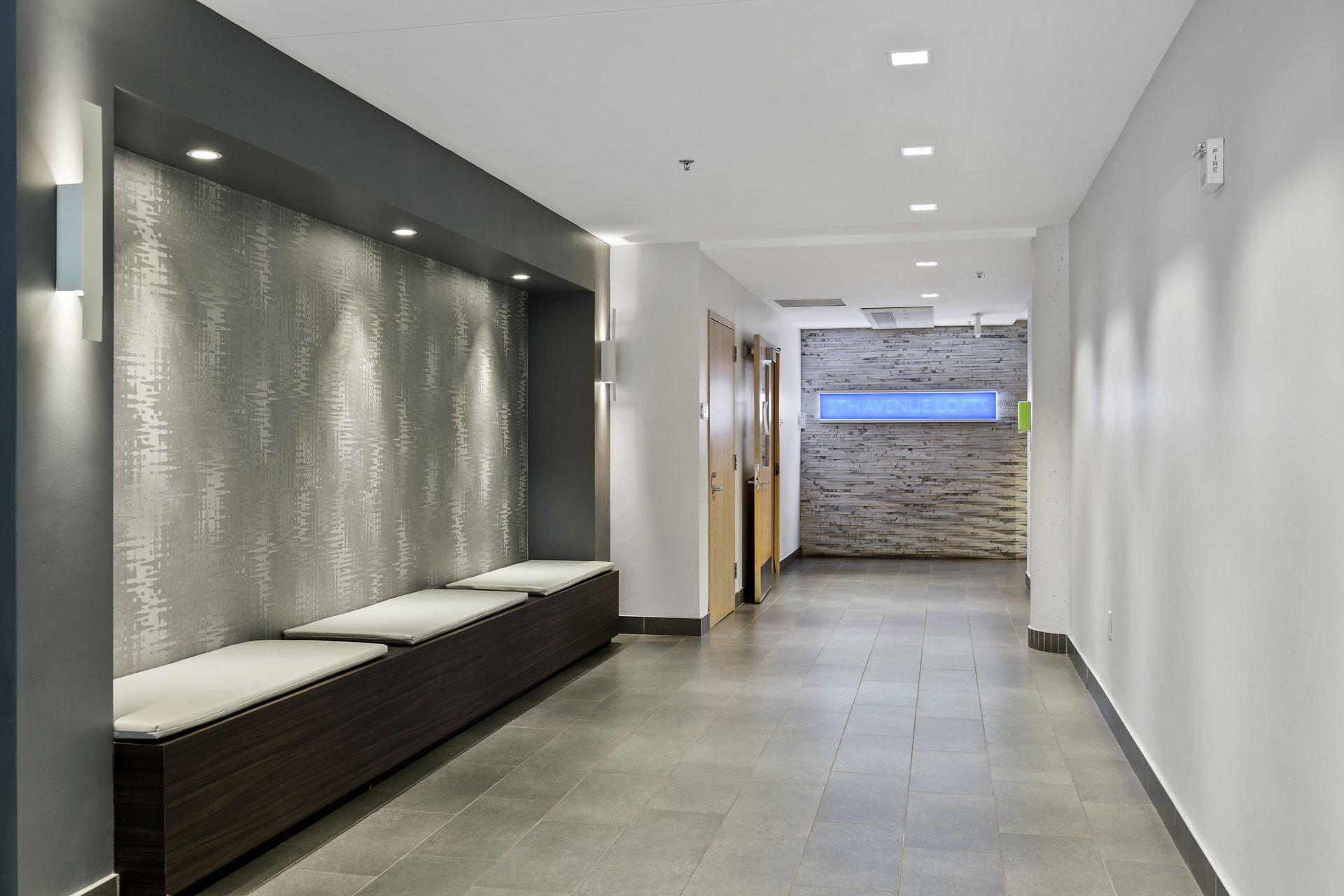 Building has been renovated top to bottom...new lobby decor