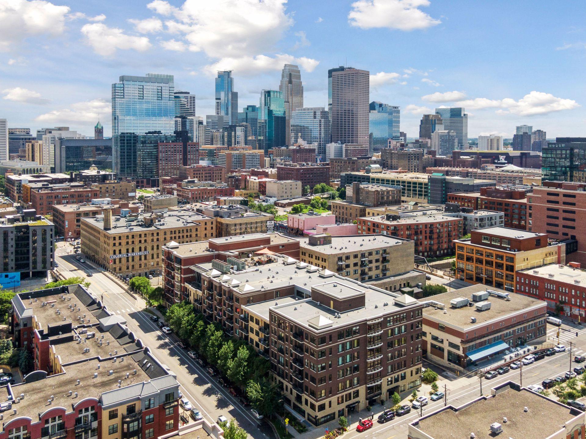 North Loop - 5th Ave Lofts!