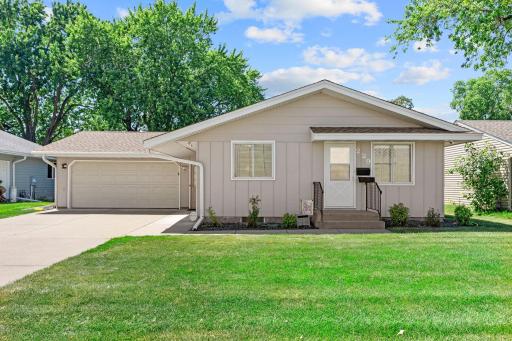 Photo for 229 8th Avenue SE, Maple Grove, MN 55369 - listing #7109815 229 8th Avenue SE, Maple Grove, MN 55369
