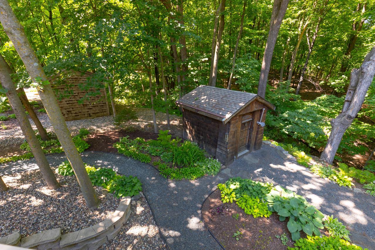 Photo 48