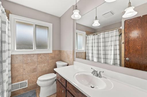 6921 Washburn Avenue S, Minneapolis, MN 55423