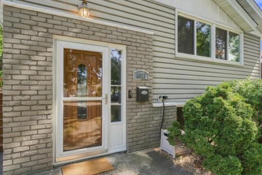 6921 Washburn Avenue S, Minneapolis, MN 55423
