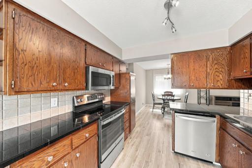 6921 Washburn Avenue S, Minneapolis, MN 55423