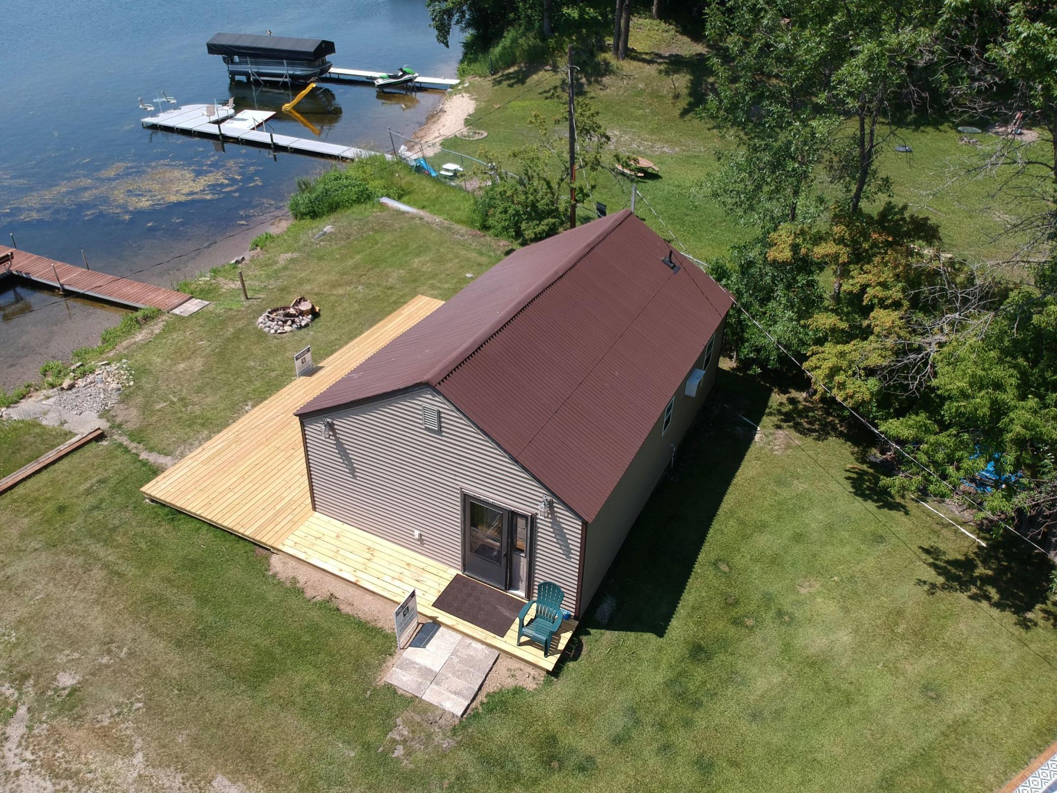 10-Aerial views of property (4).JPG