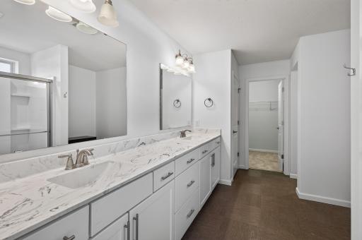 15637 Eddy Creek Way, Apple Valley, MN 55124
