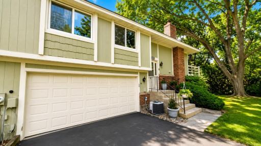 Photo for 6869 Macbeth Court, Saint Paul, MN 55125 - listing #7109885 6869 Macbeth Court, Saint Paul, MN 55125