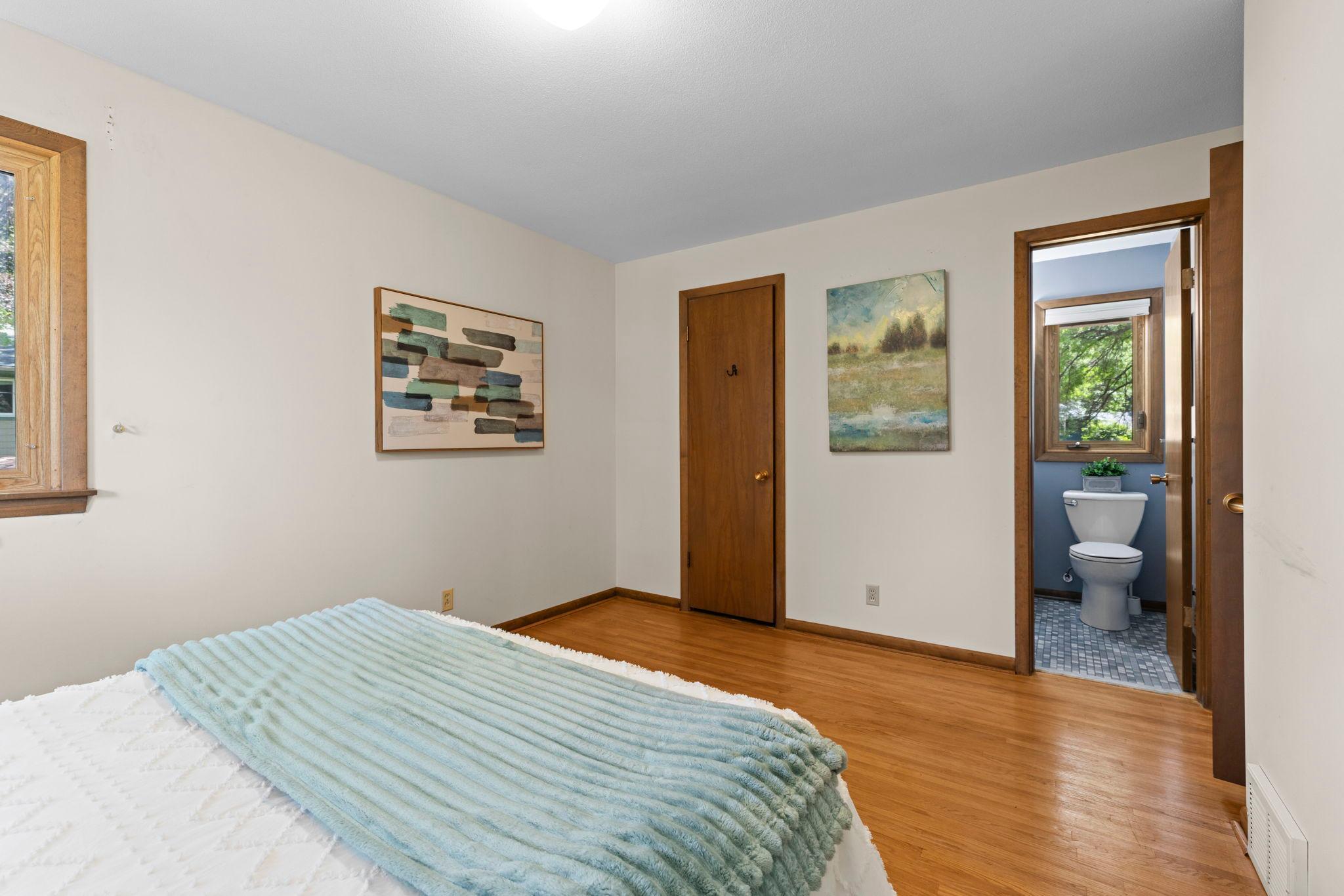 View of the primary bedroom