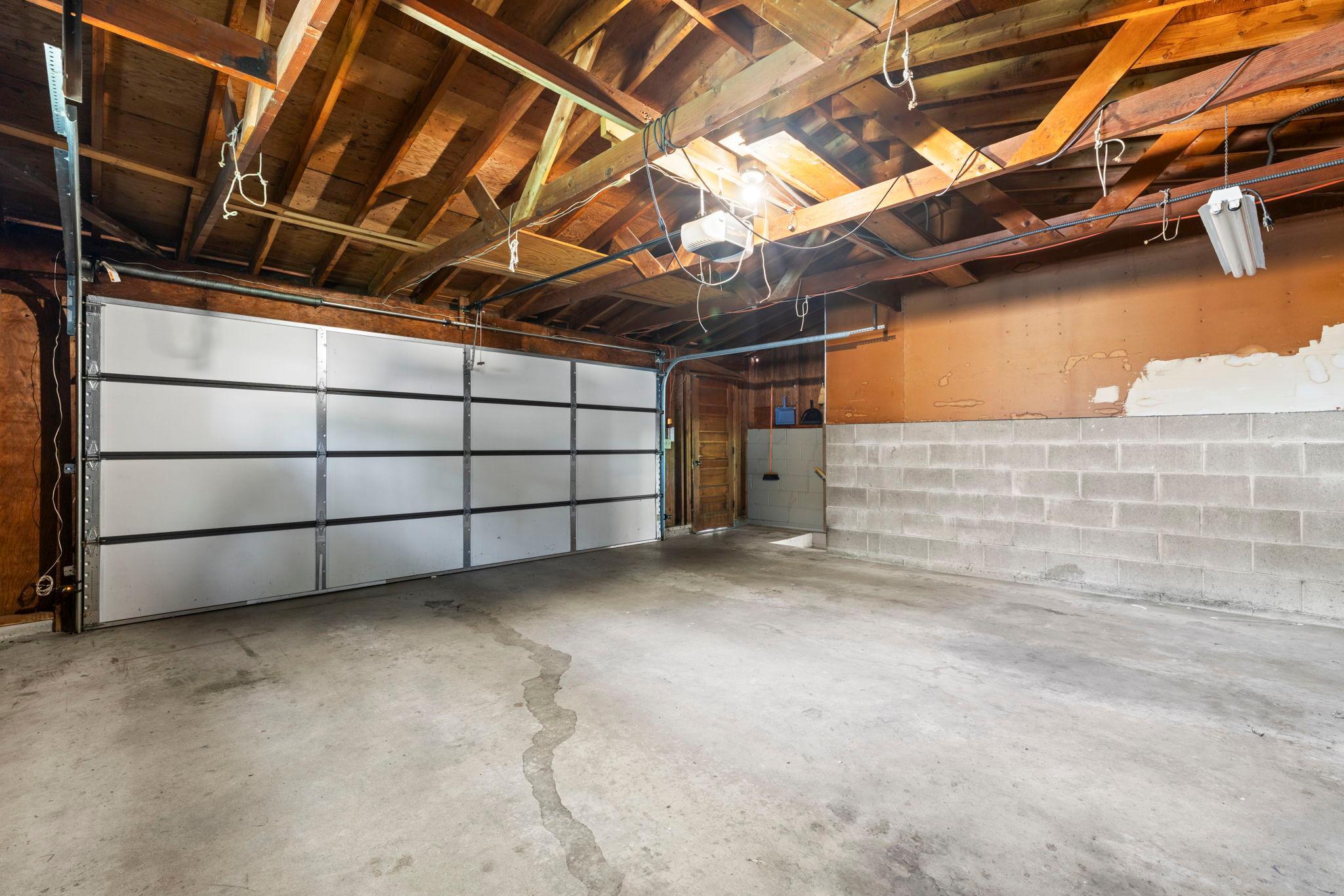 Oversized garage