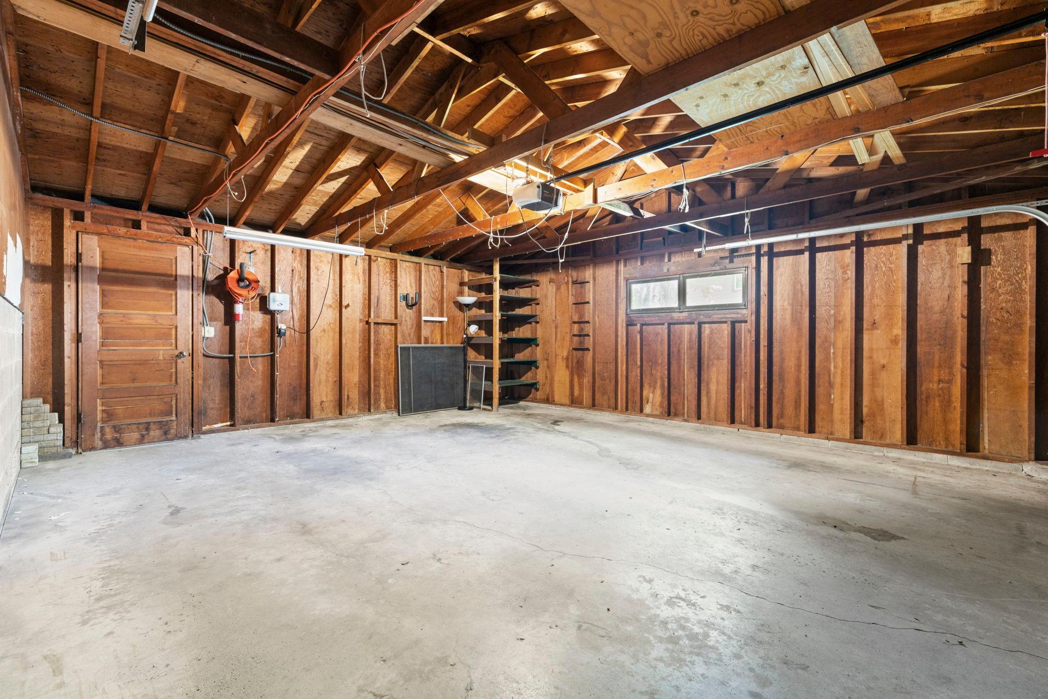 Oversized garage